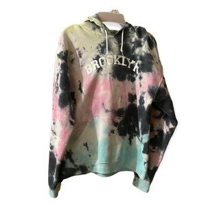 Bowery Supply‎ Co Sweatshirt Hoodie Women’s Size M Brooklyn Print On Front